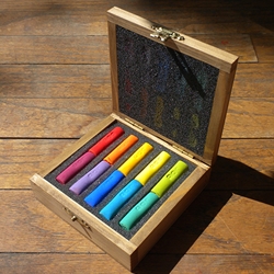 Henri Roche Petits Half Stick Wood Box Brights Set